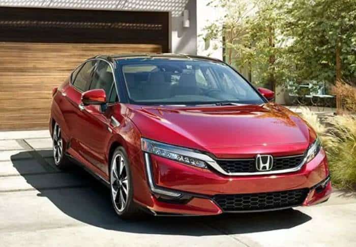 Promotional image of the Honda Clarity Hydrogen model from 2018