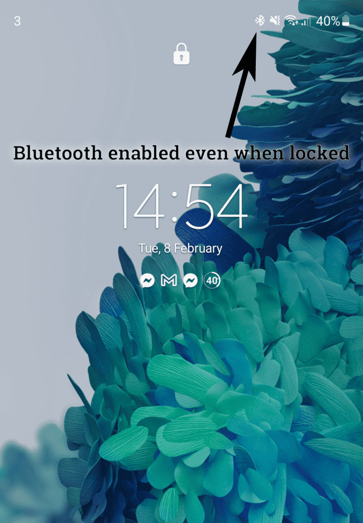 Phone lock screen showing that Bluetooth is still enabled