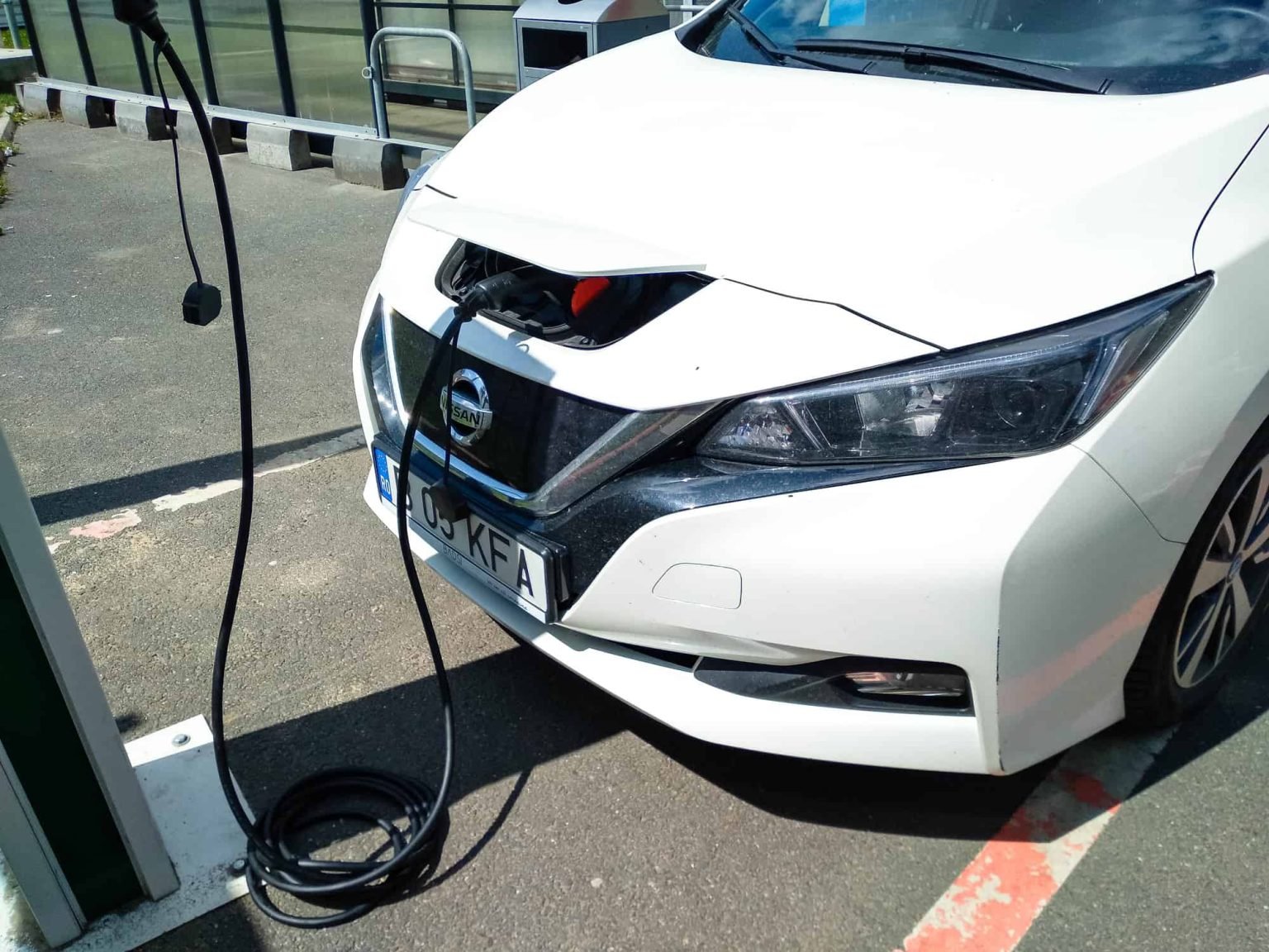 Can You Convert Nissan Leaf From CHAdeMo To CCS? Green Car Future