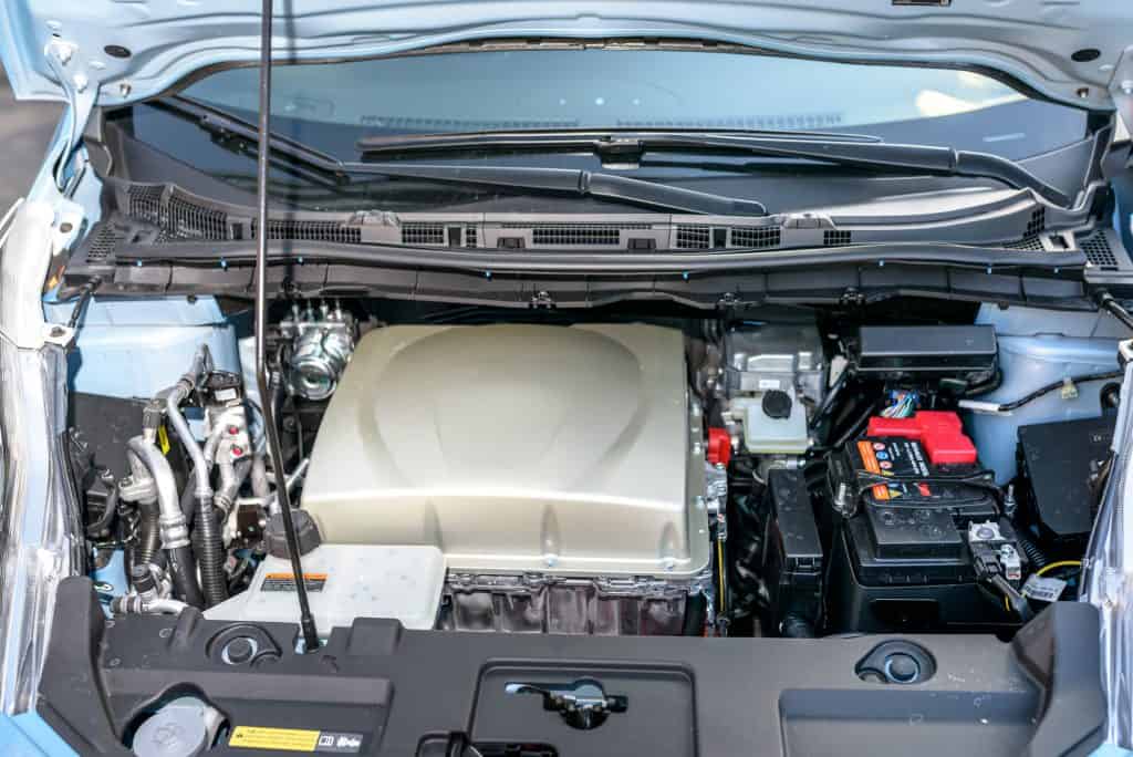 Inside the bonnet of a 2016 Nissan Leaf