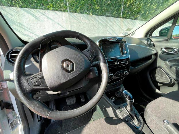 Inside Renault Zoe